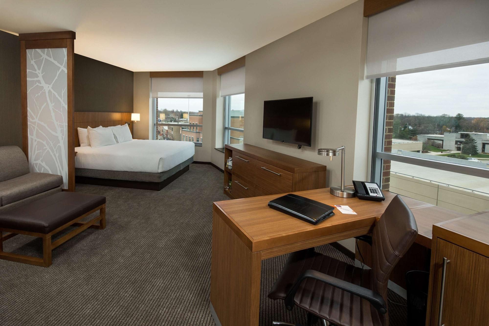 Hyatt Place Bloomington / Normal Zewnętrze zdjęcie