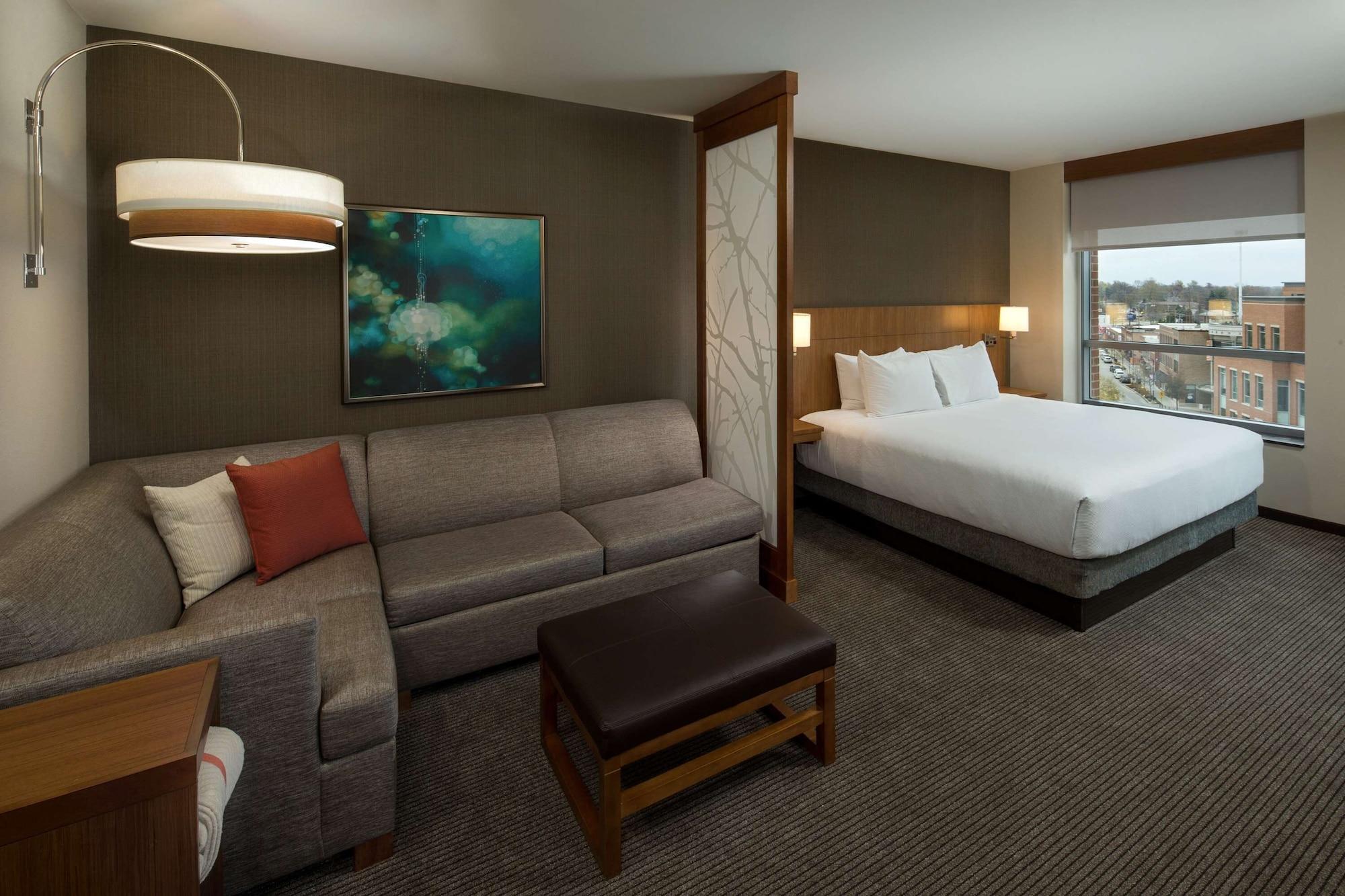 Hyatt Place Bloomington / Normal Zewnętrze zdjęcie