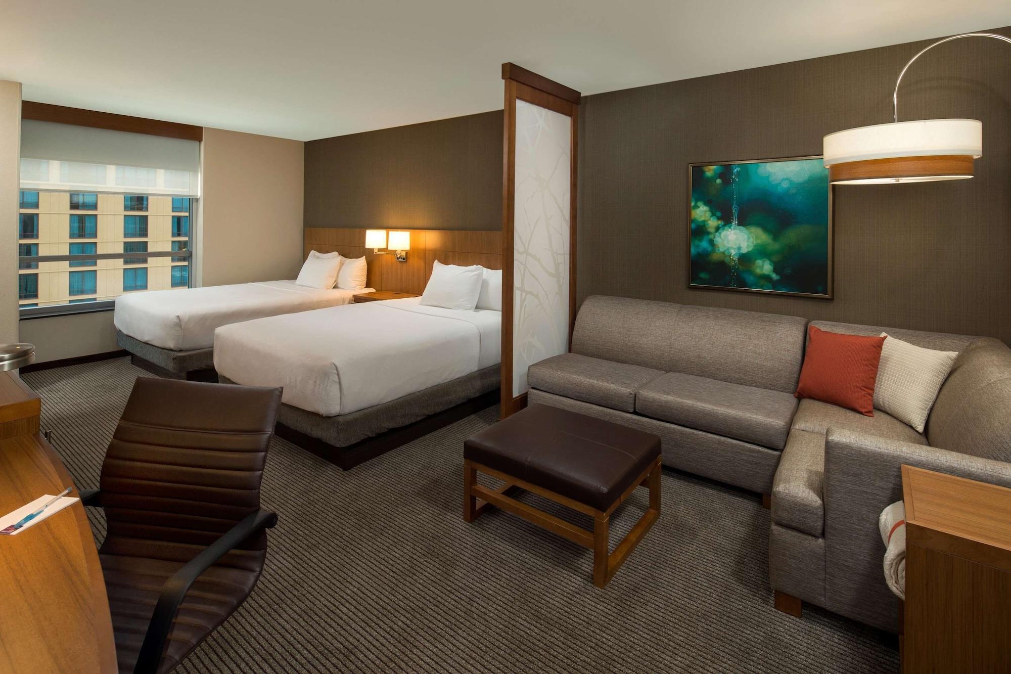 Hyatt Place Bloomington / Normal Zewnętrze zdjęcie