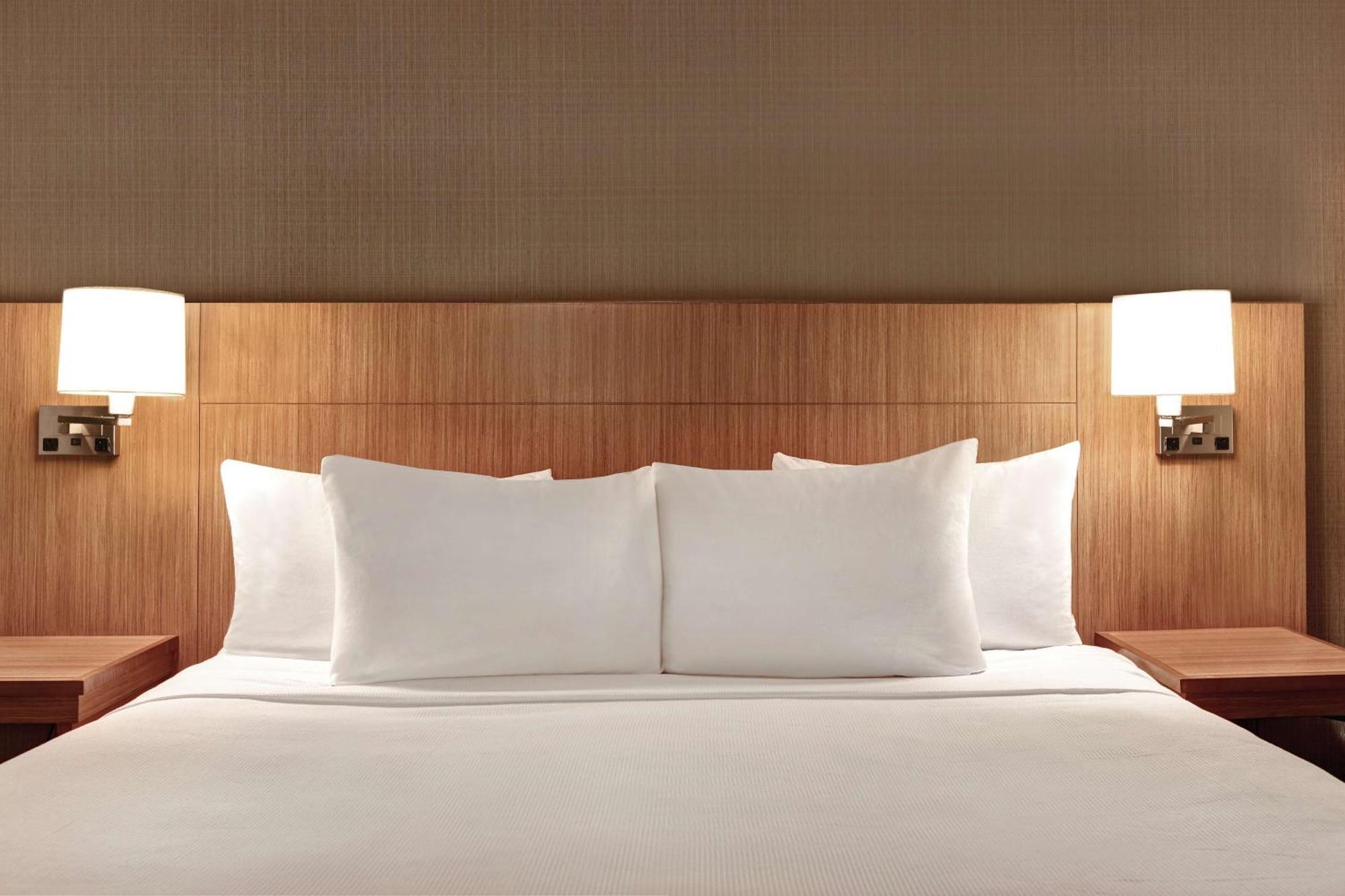 Hyatt Place Bloomington / Normal Zewnętrze zdjęcie
