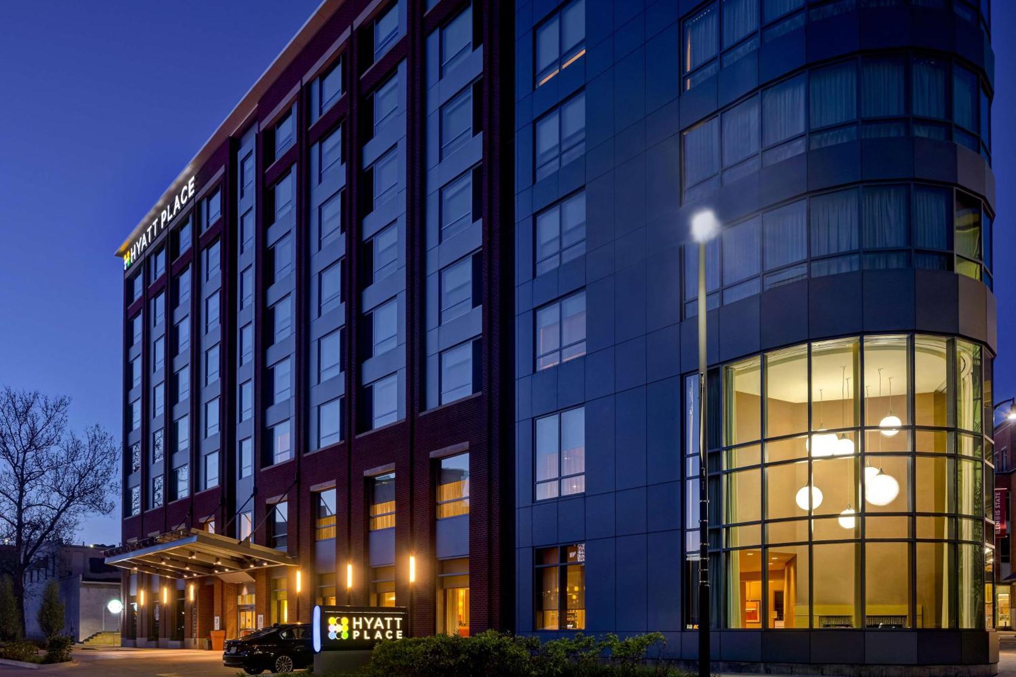 Hyatt Place Bloomington / Normal Zewnętrze zdjęcie