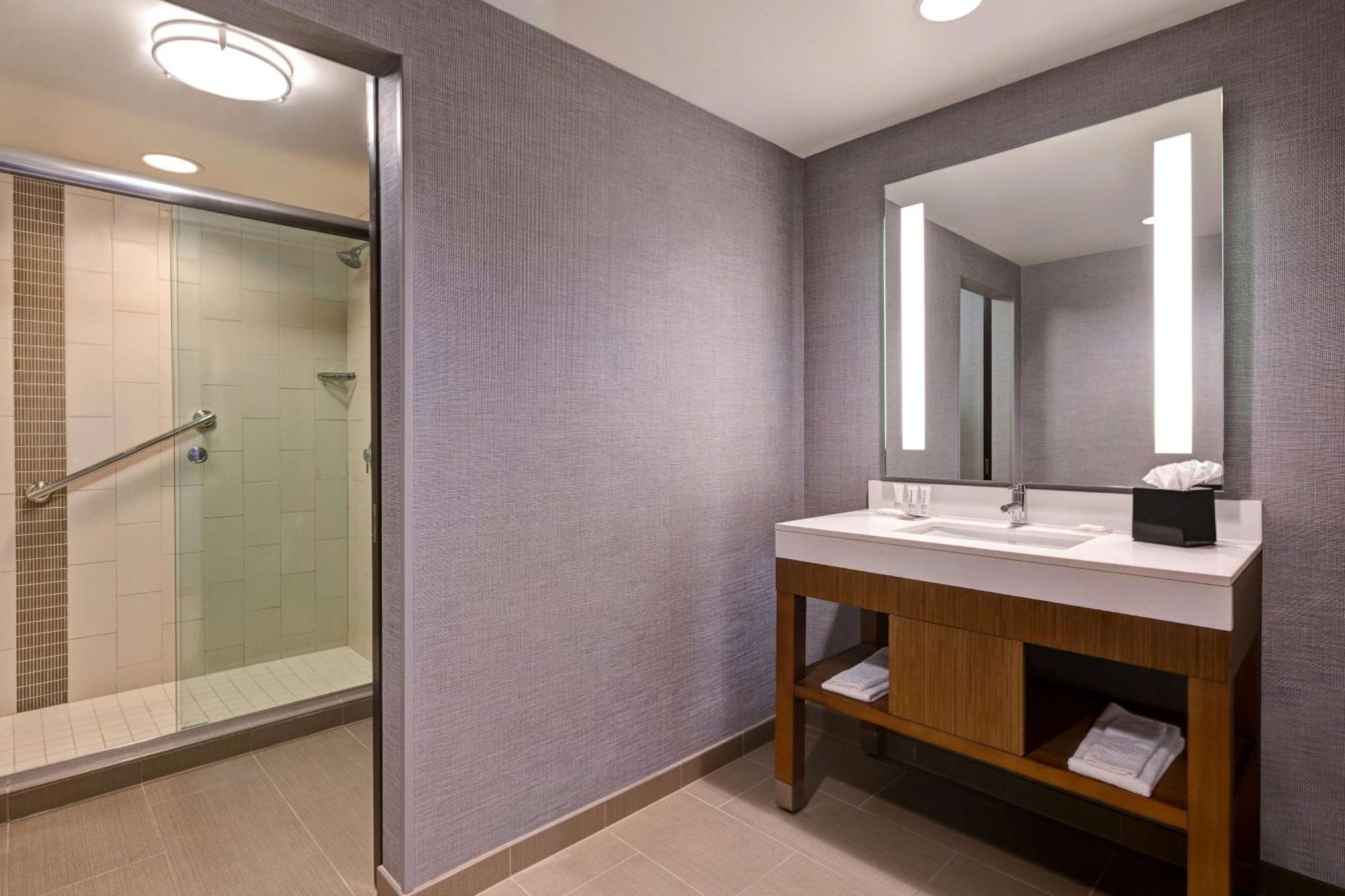 Hyatt Place Bloomington / Normal Zewnętrze zdjęcie