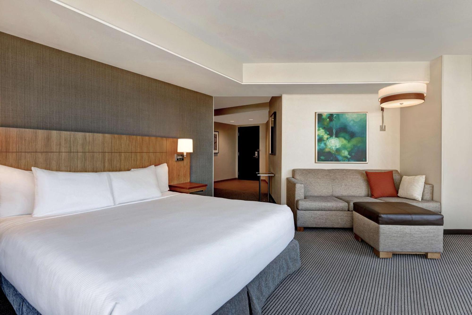 Hyatt Place Bloomington / Normal Zewnętrze zdjęcie